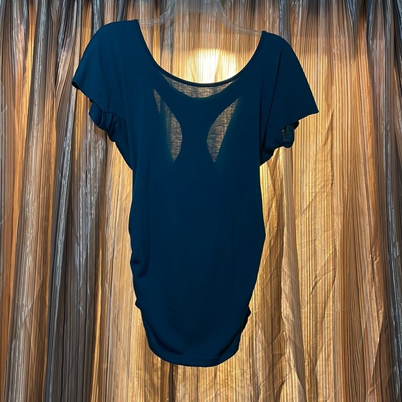 Absolutely Stunning Beaded Back Top - Picture 6 of 14